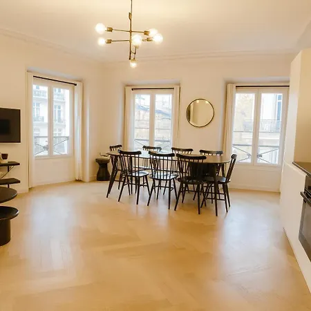 Luxury Apartments In Paris Center-3